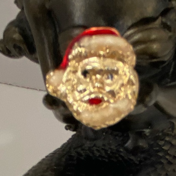 Vintage Santa Claus Pin, Santa Hat Pin Brooch. Used - Picture 6 of 8